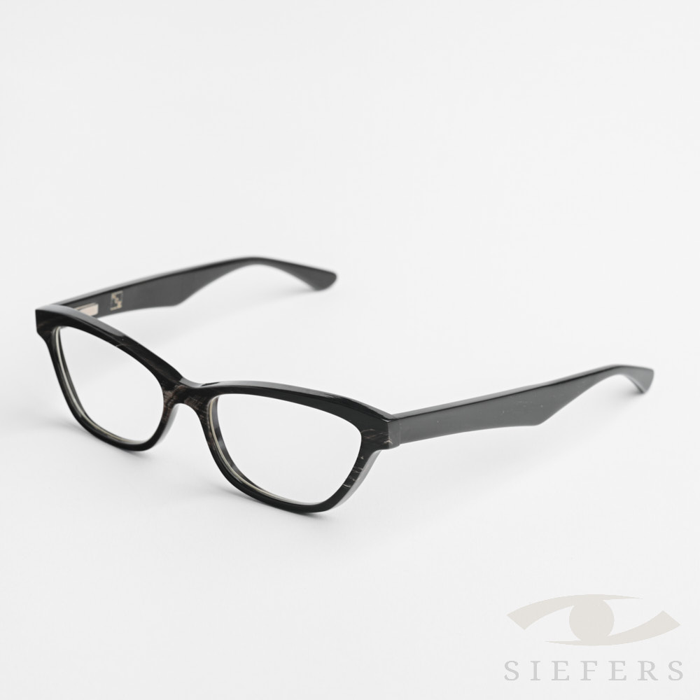 LSP_siefers_product_310-Siefershorn-Black-White-striping-Horn-Optical-Frame-17421-1.jpg