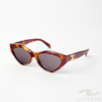 CL40323U 53A Triomphe